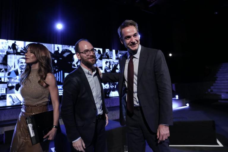 Όταν ο Μητσοτάκης συνάντησε τον φωτογράφο του Τσίπρα: Τα γέλια και η συγγνώμη