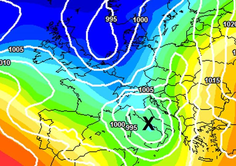 Σάκης Αρναούγλου : Δεν υπήρξε και ούτε θα υπάρξει μετεωρολογική βόμβα στην χώρα μας