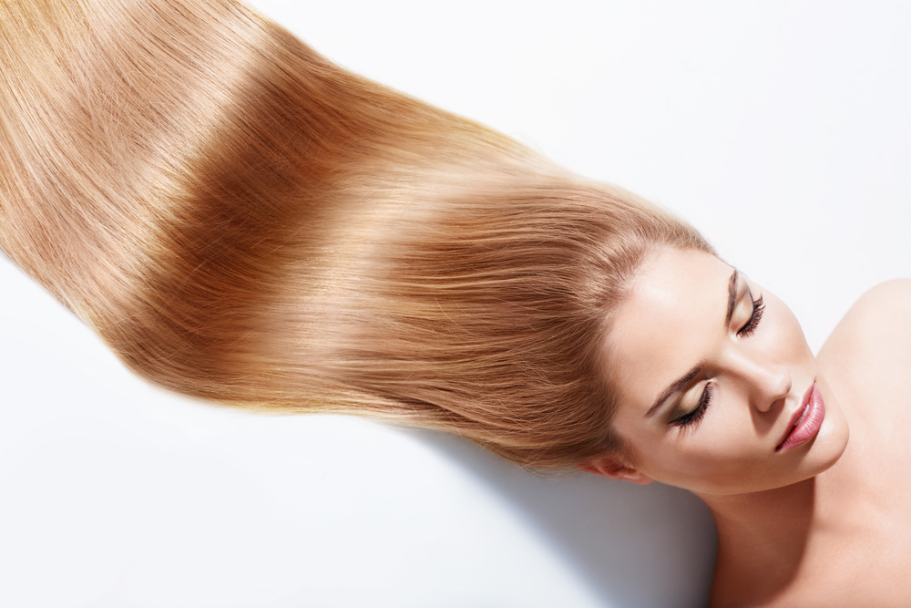 Λάδι καρύδας: Το φυσικό συστατικό που θα μεταμορφώσει τα μαλλιά σας