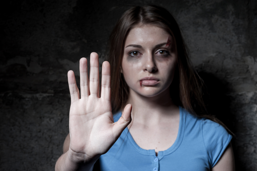 Βία στη σχέση: Όταν πρέπει να φύγεις άμεσα