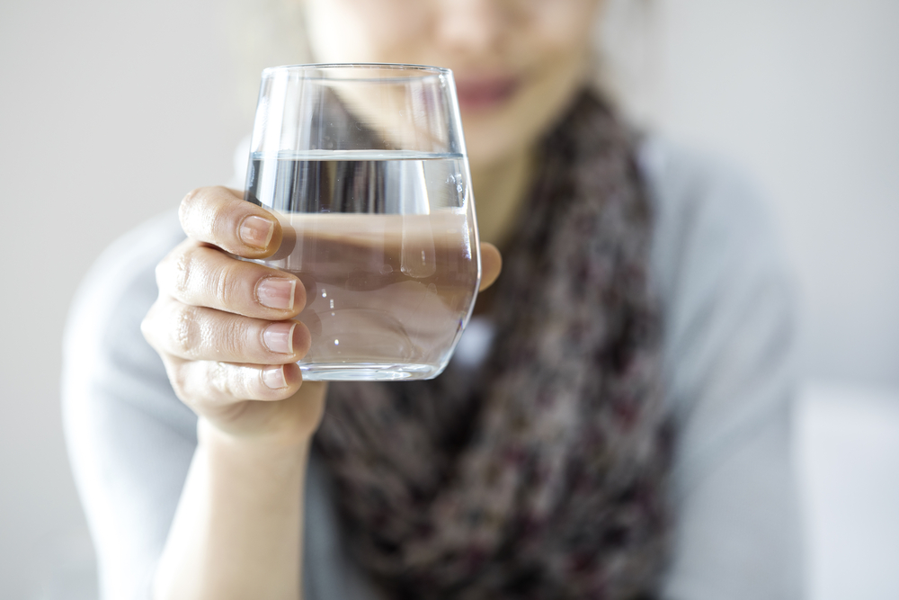 Νερό : Η ποσότητα που πρέπει να πίνουμε ημερησίως