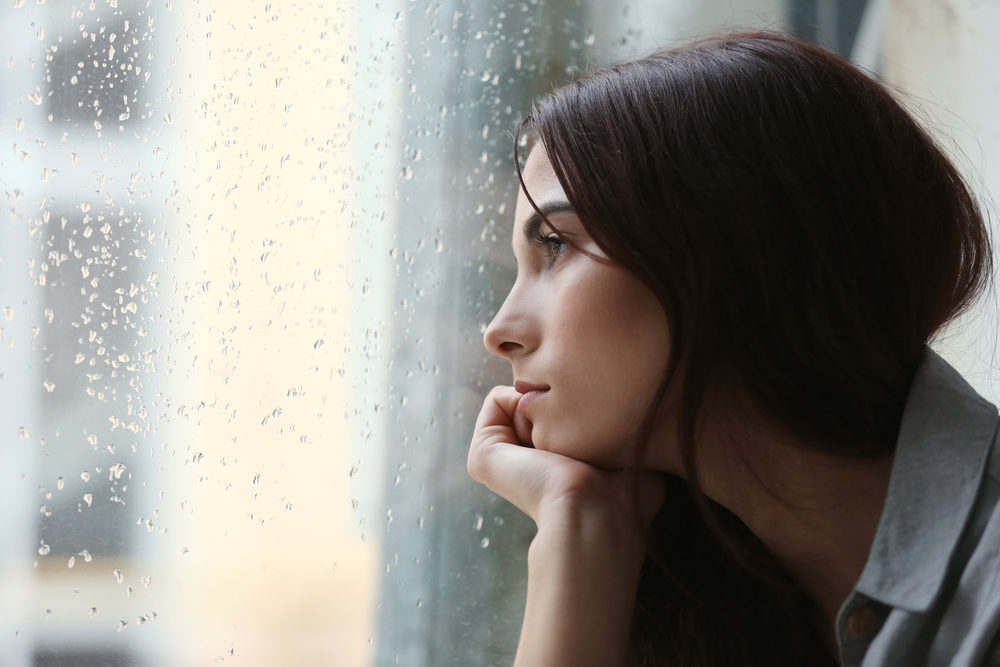 Εποχική Κατάθλιψη: Τι είναι και ποια τα χαρακτηριστικά της