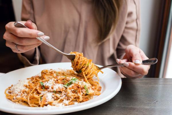 Διατροφικά tips για να τρώτε ζυμαρικά και στη δίαιτα