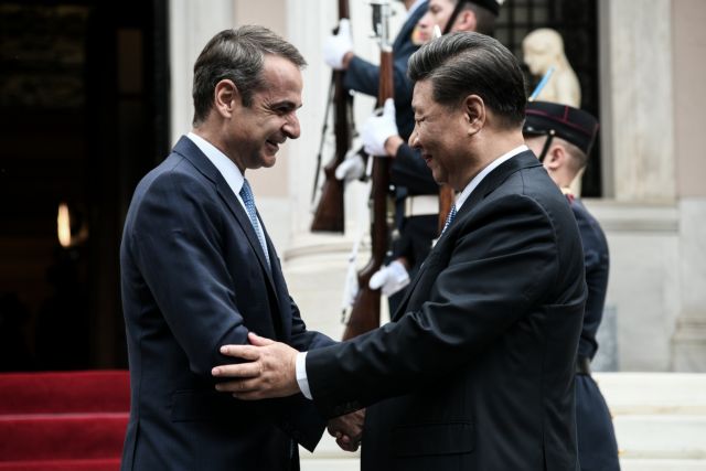 Μητσοτάκης: Να γίνει ο Πειραιάς το μεγαλύτερο λιμάνι στην Ευρώπη – Σι Τζινπίνγκ: Έρχονται νέες επενδύσεις