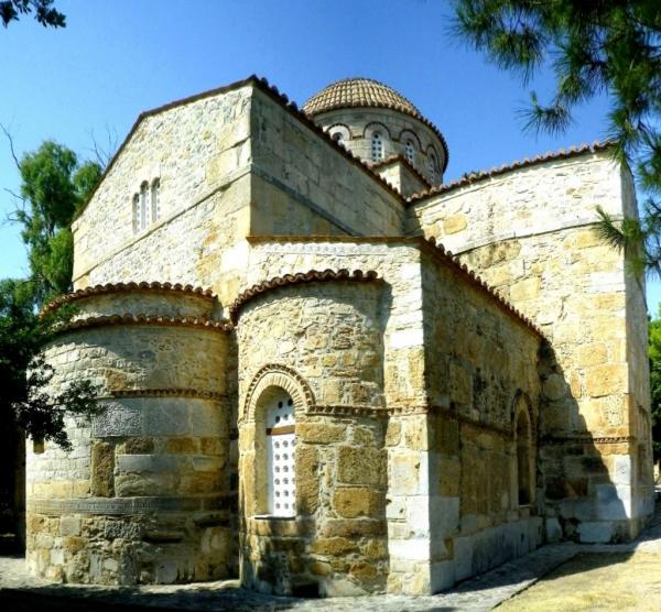 Ορχομενός: Η αρχαία πόλη, η πηγή των Χαρίτων και η μονή της Παναγίας Σκριπούς