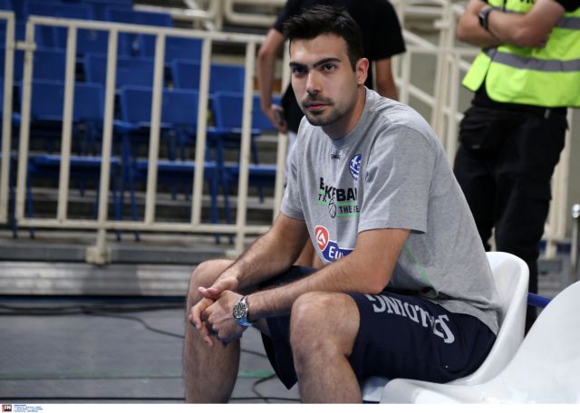 Σλούκας : Αντιδράσεις επειδή δεν κράτησε το πανό για τον Κεμάλ – Τα εμετικά σχόλια και η απάντησή του ίδιου