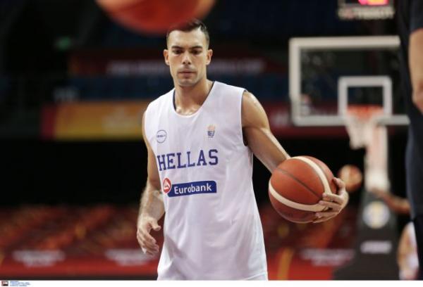 Σλούκας : Ο πιο γνωστός αρθρογράφος της Hurriyet στηρίζει τον Έλληνα μπασκετμπολίστα