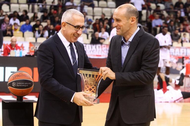Βράβευσε τον Σταυρόπουλο ο Ολυμπιακός