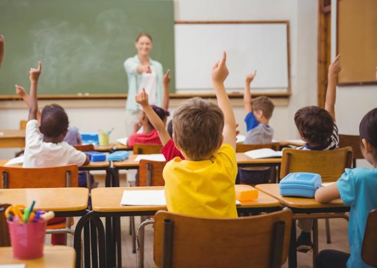 Σχολεία : Κανονικά μετά τις 10 στην Αττική, κλειστά στα Μέγαρα