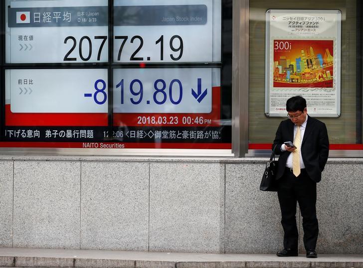 Με πτώση το άνοιγμα του χρηματιστηρίου στο Τόκιο