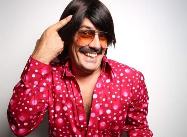 Ποιος γνωστός πολιτικός είναι «κουνιάδος» με τον Τόνι Σφήνο;