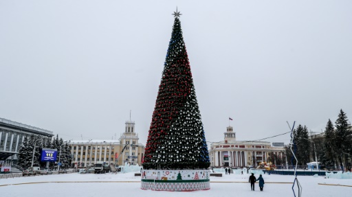 Ρωσία : Η «εθνική μάστιγα» της διαφθοράς μέσα από ένα… χριστουγεννιάτικο δέντρο