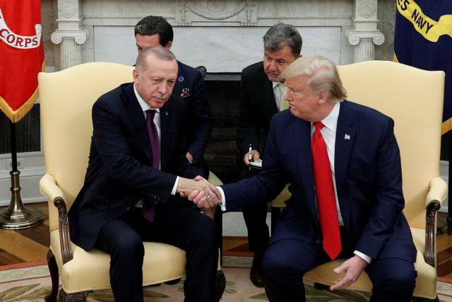 Σε εξέλιξη η συνάντηση Τραμπ - Ερντογάν στον Λευκό Οίκο