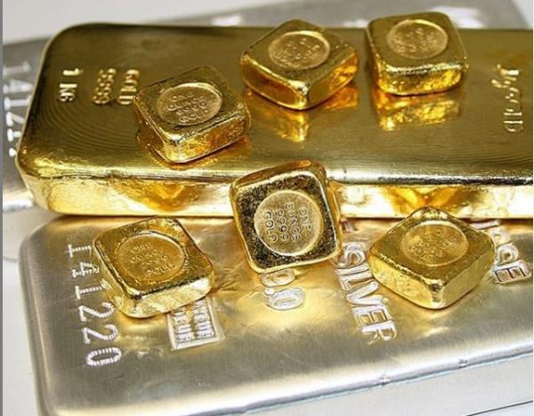 Μία γυναίκα συνελήφθη με 2 κιλά χρυσού κρυμμένο… στα παπούτσια της!