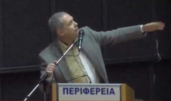 Σόου Τζήμερου στο Περιφερειακό Συμβούλιο – Κάλεσε την Αστυνομία να συλλάβουν τον Πρωτούλη
