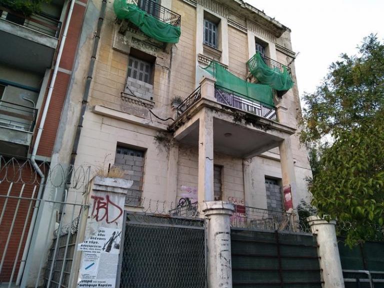 Κατάληψη Βανκούβερ : Απεργία πείνας για να απελευθερωθούν δύο γάτες από το κτίριο