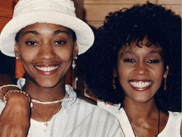 Γουίτνεϊ Χιούστον : Αποκαλύψεις για την σκανδαλώδη ερωτική ζωή της