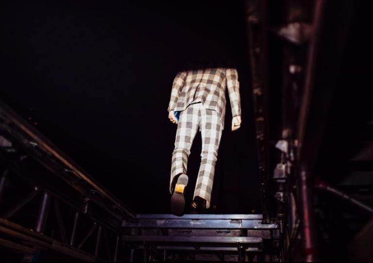 Διάσημος τραγουδιστής αυτοπροτάθηκε να γίνει ο νέος Τζέιμς Μποντ