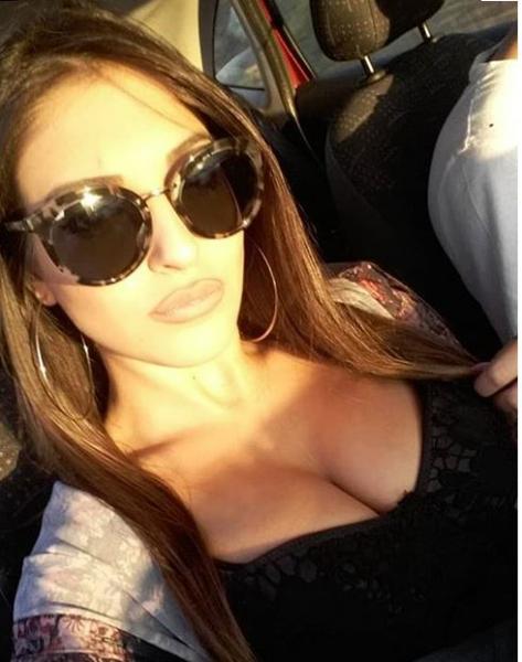 Αυτό είναι το ωραιότερο στήθος που «γκρεμίζει» το Instagram (εικόνες)