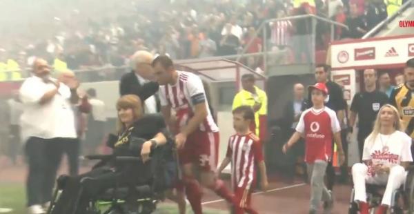 Ο Ολυμπιακός δείχνει ξανά το κοινωνικό του πρόπωπο – Στο πλευρό του μικρού Μιχάλη