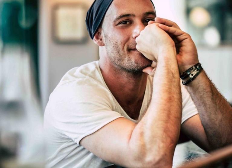 Αντίνοος Αλμπάνης : Συγκλονίζει η εξομολόγηση για τη μάχη με τον καρκίνο