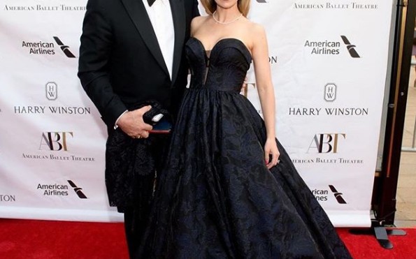 Η σύζυγος διάσημου ηθοποιού έκανε γνωστό πως απέβαλε ξανά