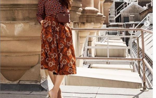 Τηλεθεάτρια παρατήρησε πως παρουσιάστρια έχει κύστη στον λαιμό