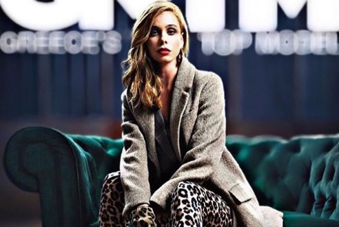 Ασημίνα Χαρίτου: «Ξαναχτυπά» με νέο βίντεο εναντίον του Λιάγκα