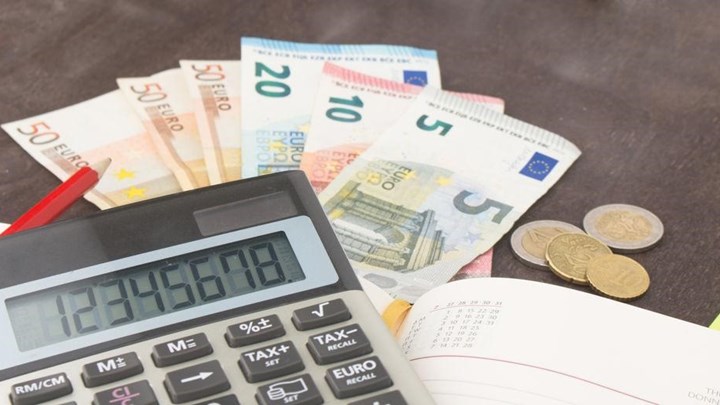 Τσακωμός ΝΔ με ΣΥΡΙΖΑ στη Βουλή για το ποιος διέλυσε την οικονομία