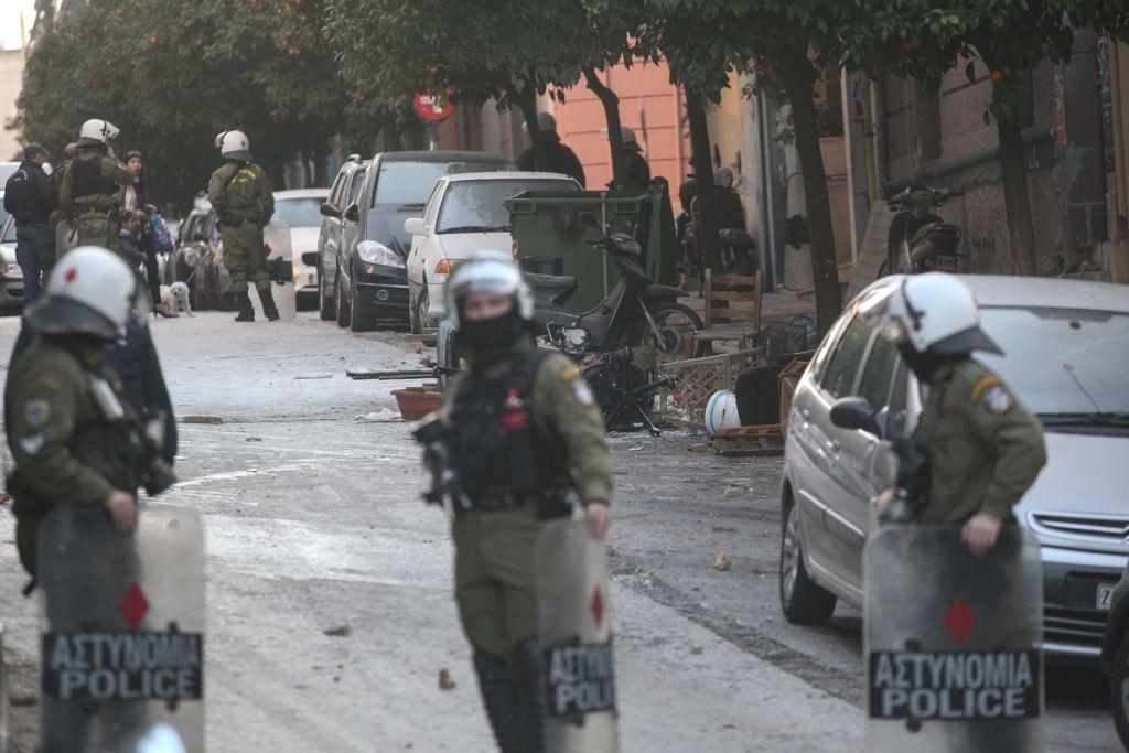 Κουκάκι: Μήνυση κατά των αστυνομικών θα καταθέσει η οικογένεια – Καταγγέλλουν κακοποίηση