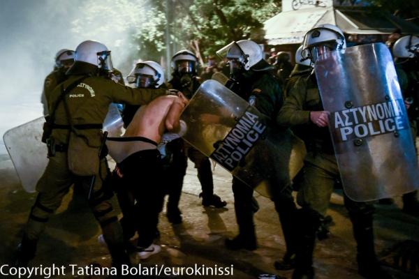 Διεθνής Αμνηστία : Εξαιρετική ανησυχία για τις εικόνες αστυνομικής βίας στην Αθήνα