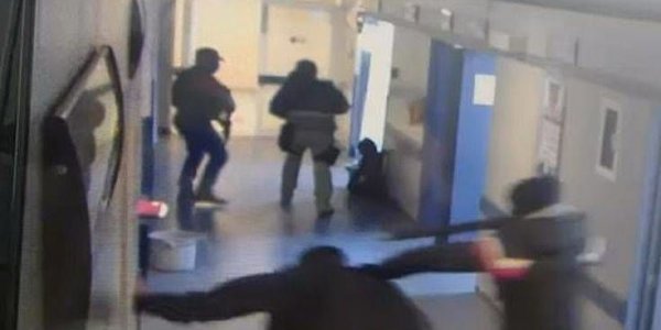 Απίστευτο βίντεο: Απαγάγουν ασθενή από νοσοκομείο και τον δολοφονούν