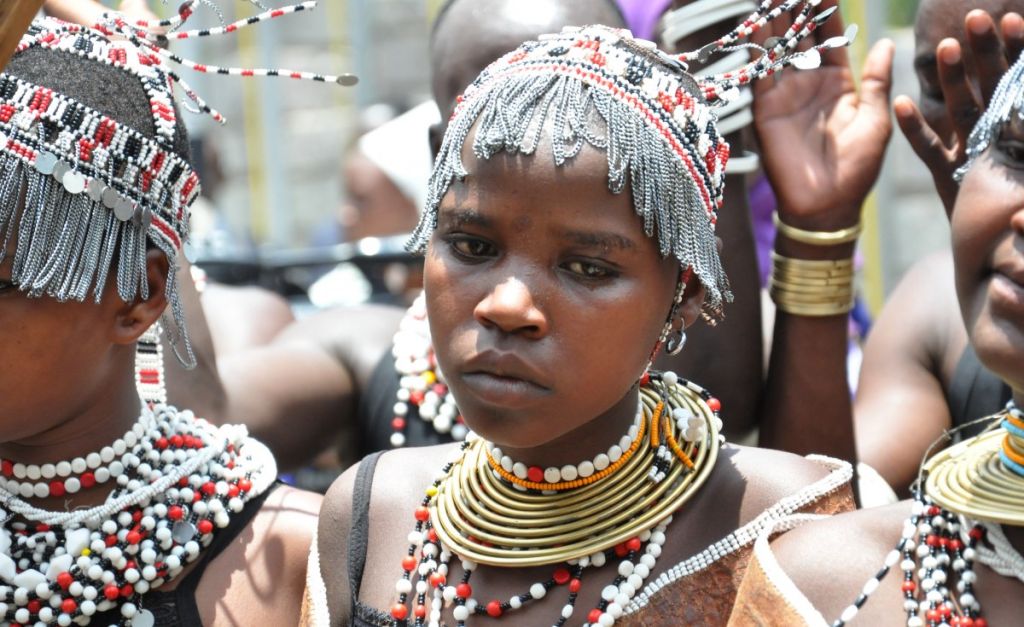 Η Τανζανία απαγόρευσε τον γάμο ανήλικων κοριτσιών