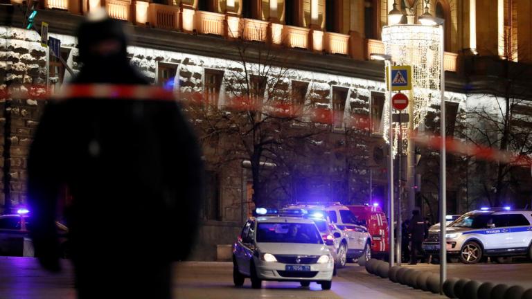 Συναγερμός στη Μόσχα: Πυροβολισμοί κοντά σε υπηρεσία ασφαλείας – Αναφορές για τρεις νεκρούς