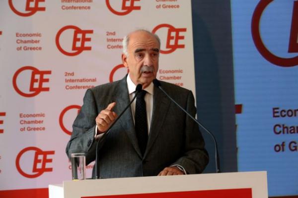 Ο Μεϊμαράκης έγινε… gingerbread – Δείτε την απίστευτη κάρτα