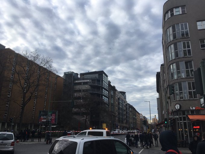 Συναγερμός στο Βερολίνο: Πυροβολισμοί σε καφετέρια μετά από ληστεία