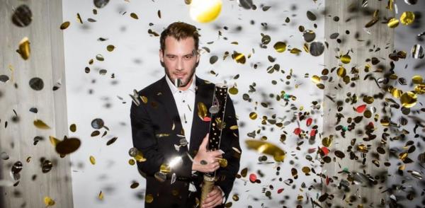 Αντίνοος Αλμπάνης : Έμαθα τι σημαίνει να σφίγγεις τα δόντια