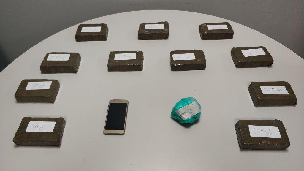 Θεσσαλονίκη : Έκρυβε έξι κιλά ηρωίνης στην ταπετσαρία του αυτοκινήτου του