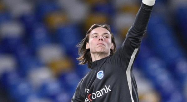 Το μεγάλο λάθος του Βάντεβουρντ, δίνει προβάδισμα στη Νάπολι (vid)