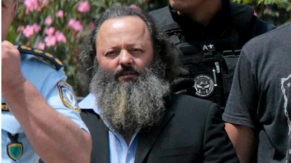 Αρτέμης Σώρρας: Ενοχος για απόπειρα απάτης, όχι για εγκληματική οργάνωση