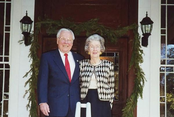 Το γηραιότερο ζευγάρι στον κόσμο γιορτάζει την 80η επέτειο γάμου