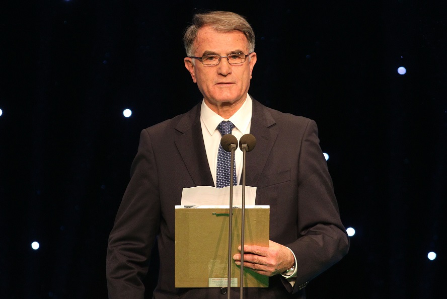 Υποψήφιος για τον πάγκο της Βοσνίας ο Μπάγεβιτς!