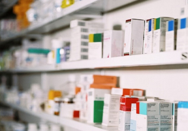 Κικίλιας : Σε φαρμακεία και ιδιωτικές κλινικές η διάθεση ογκολογικών φαρμάκων το 2020