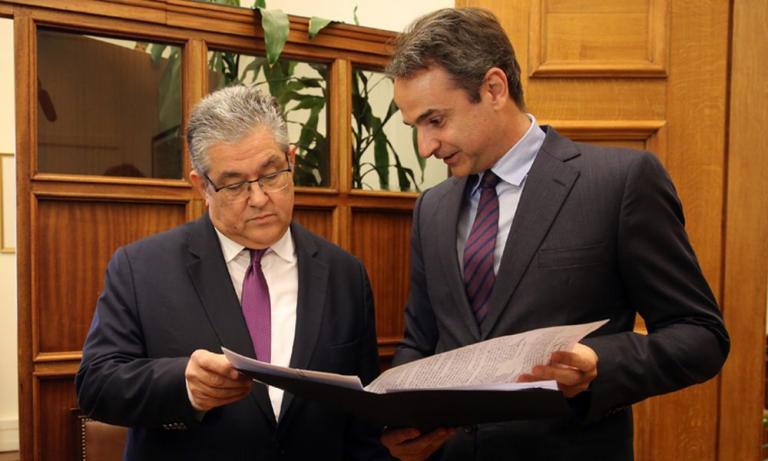 ΚΚΕ Vs Μητσοτάκη