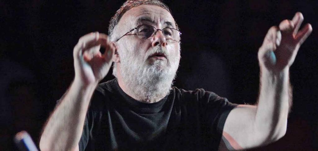 «Εφυγε» ο «Αμλετ της Σελήνης». Πήγε να βρει τη «Ρόζα» και τους «7 Νάνους» | in.gr