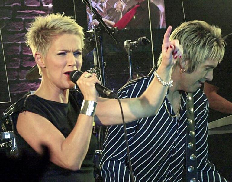 Μαρί Φρέντρικσον : Η αποθέωση, η άνιση μάχη της με τον καρκίνο και τα συγκλονιστικά της σκίτσα