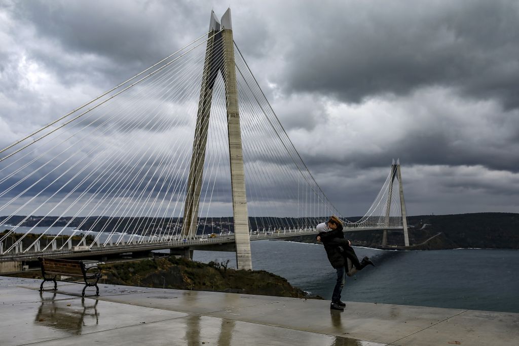 Κωνσταντινούπολη : Εκατοντάδες υπογραφές κατά σχεδίου της διώρυγας που θέλει ο Ερντογάν