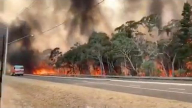 Αυστραλία : Μαίνονται οι πυρκαγιές - Ένας νεκρός και μεγαλες καταστροφές