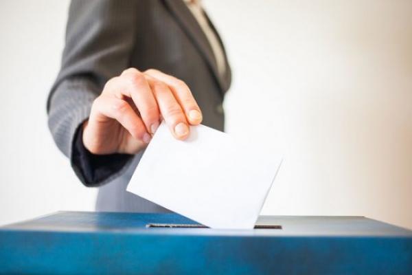 Θεοδωρικάκος: Μήνυμα ενότητας του ελληνισμού το «ναι» στην ψήφο των Ελλήνων του εξωτερικού