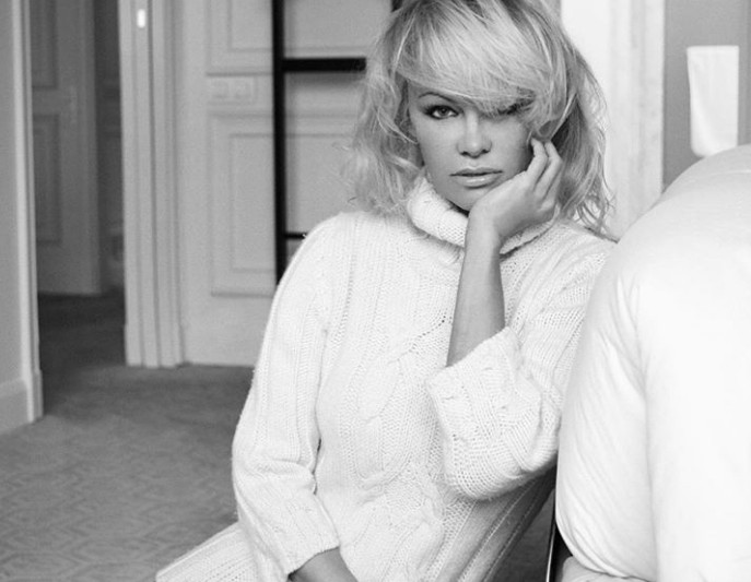 Πάμελα Αντερσον : 52 κι όποιος αντέξει